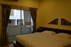 VITS Gazebo Resort Pattaya room and balcony