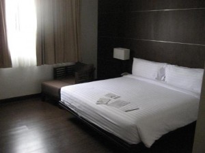Grand Mercure Bangkok Asoke Residence bedroom