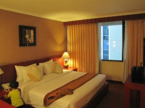 Hotel Manhattan bangkok bedroom