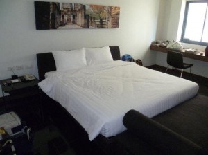 S33 Compact Sukhumvit Hotel bedroom