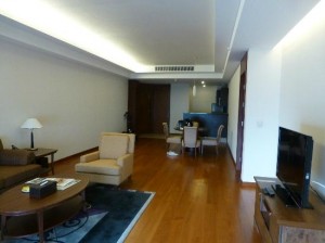 Column Bangkok room