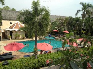 Lantana Pattaya Hotel & Resort pool