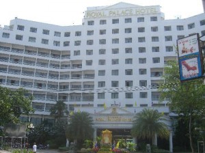 Royal Palace Hotel exterior