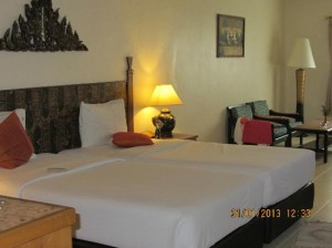 Sabai Resort beds