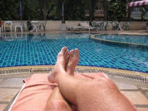 Sawasdee Siam Hotel Pattaya relaxing by the pool
