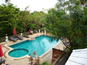 Sea Breeze Place pool view